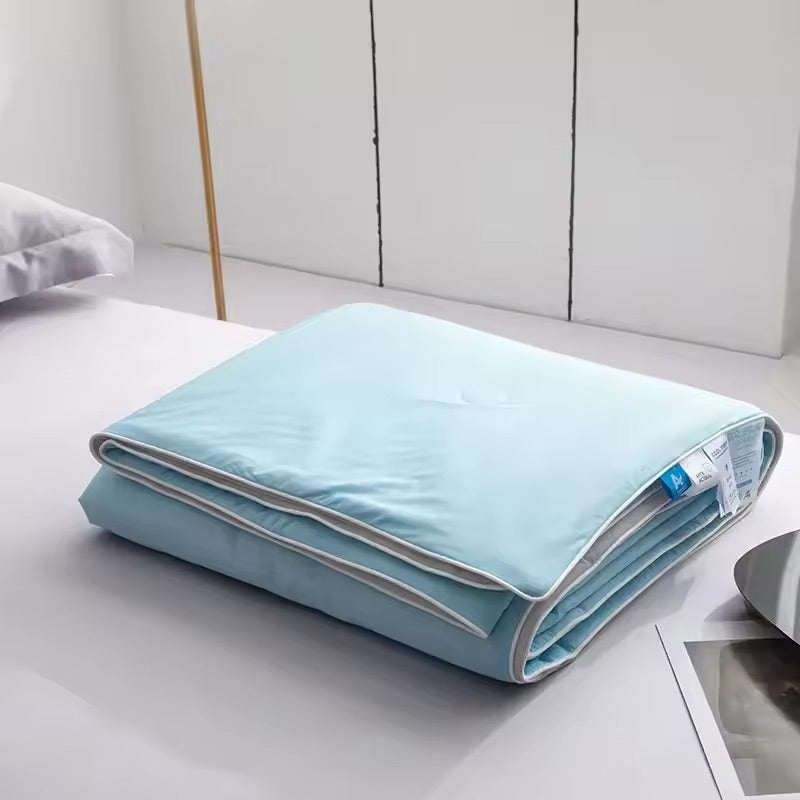 ChillCloud™ - Summer Cooling Blanket